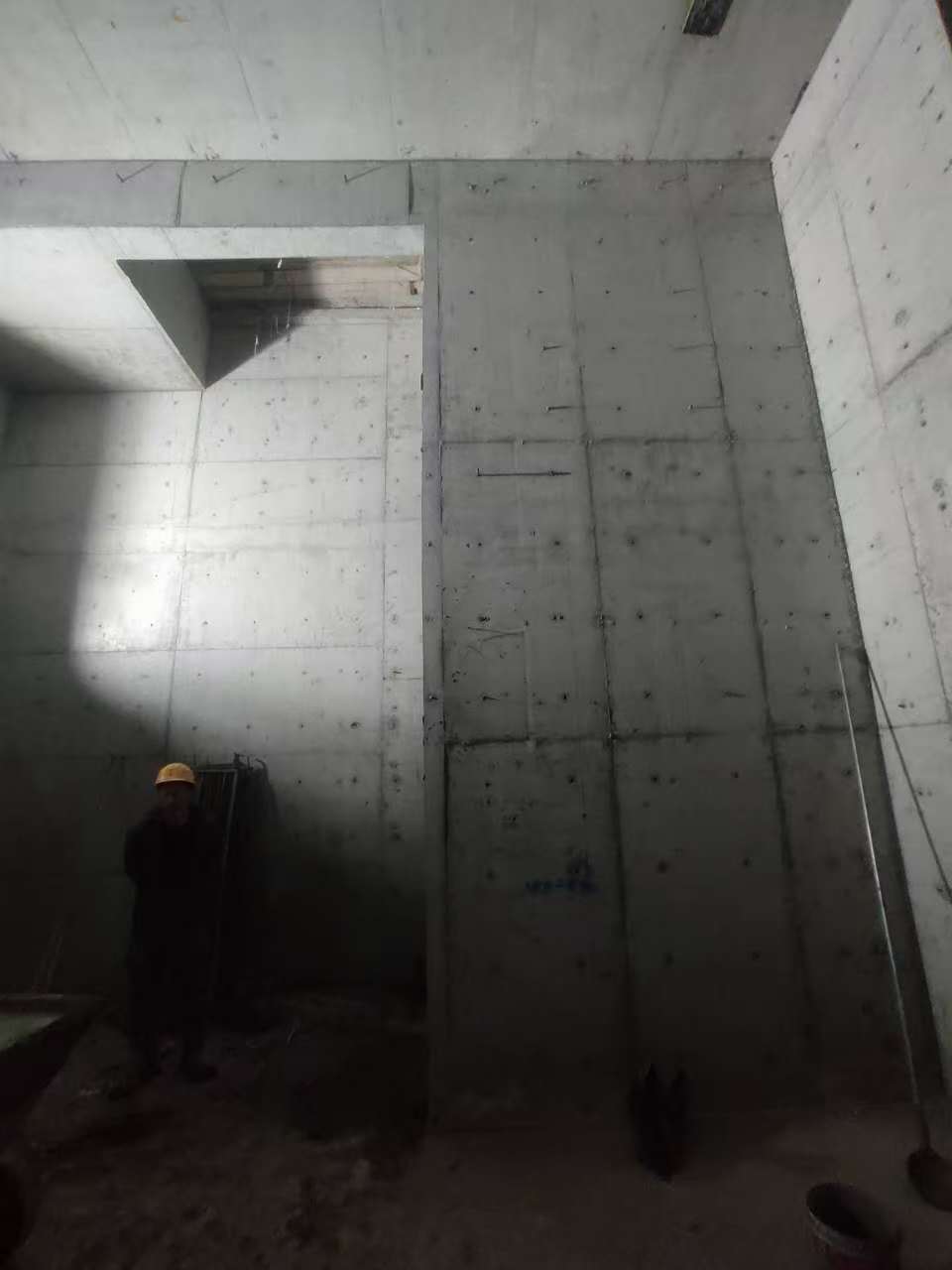 抚州墙上开槽钢筋断了有影响吗